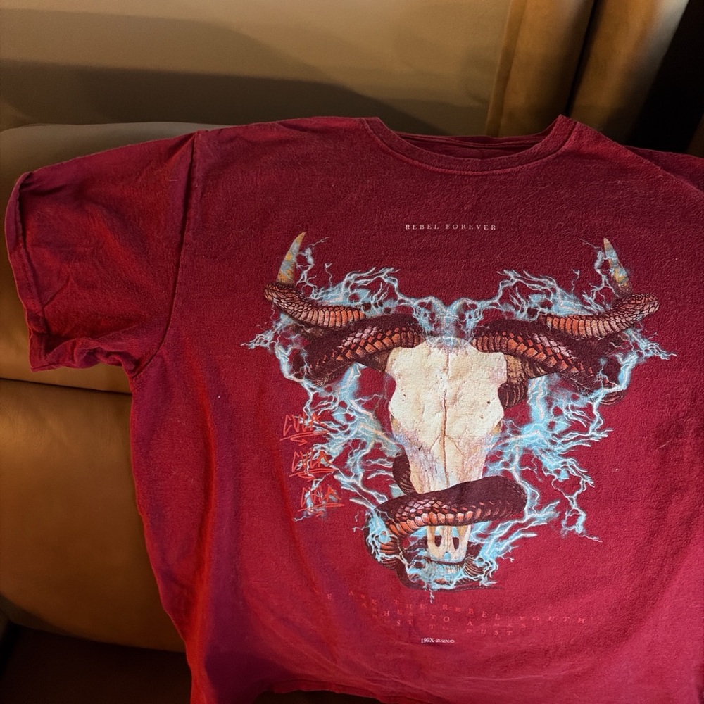Red Graphic Men's Tee